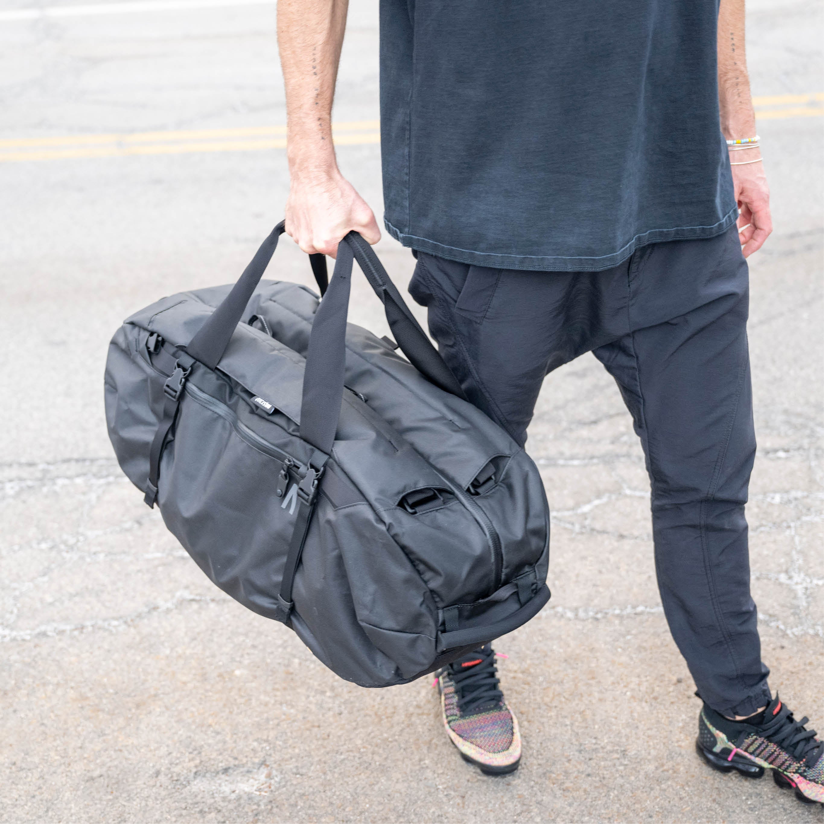 Arris Duffel Pack - Image 17
